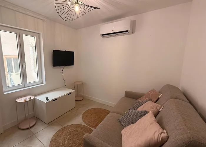 Moulin A Vent Cosy شقة